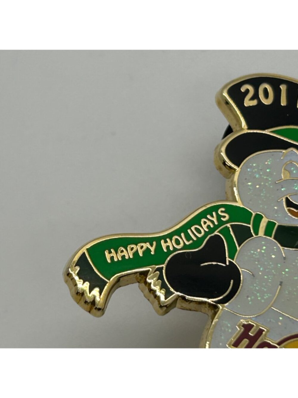 Hard Rock Cafe New York 2011 Happy Holiday Snowman Guitar Enamel Pin Collectible - Picture 6 of 14